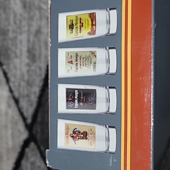 VINTAGE CAPTAIN MORGAN OFFICIAL CREW GEAR SET-OF-4  15OZ GLASSES - Picture 6 of 13